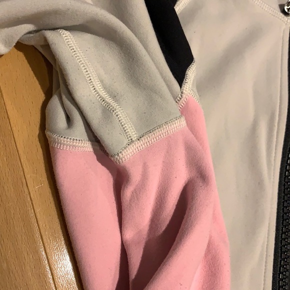 Lululemon Studio Surf Jacket Black/Gray/Pink (Dune/Black/Bleached Coral) -size 8 - Picture 4 of 16